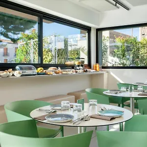 Apartahotel Ollen, CTA